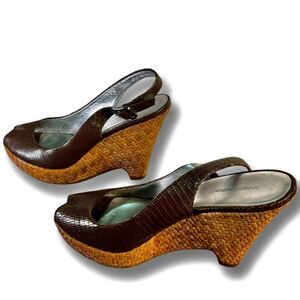 Banana Republic - Brown Reptile Leather - Sling Back Sandals.